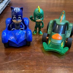 Pj Masks Pullback Gekko Car and mini Catboy car with figures